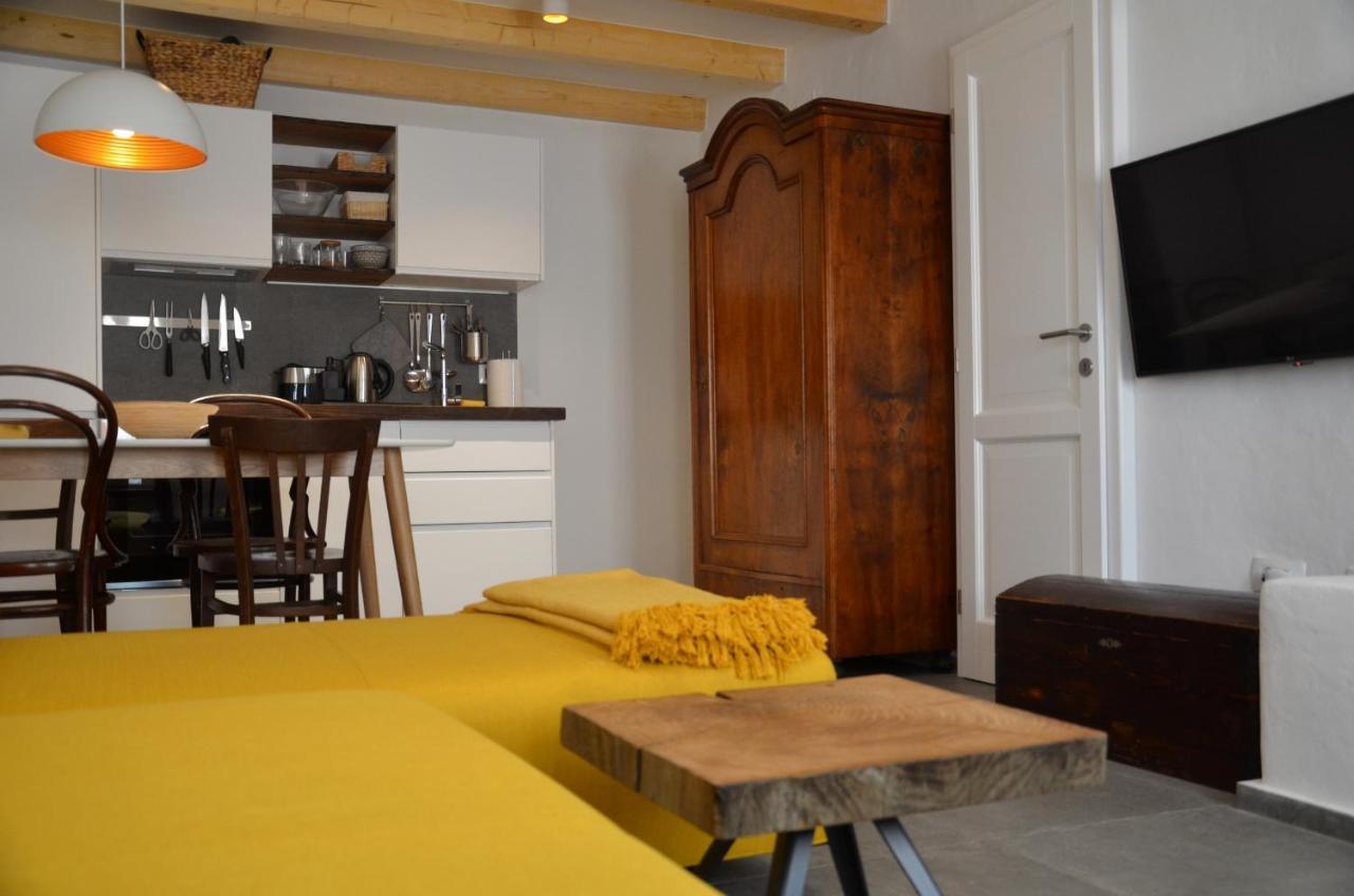 Apartments Martamare Martinscica  Exterior photo