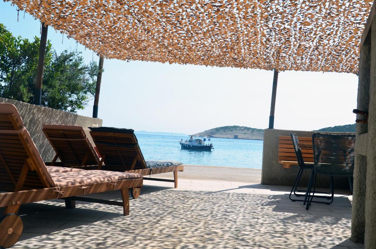 Apartments Martamare Martinscica  Exterior photo